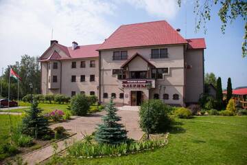 Фото Отель Hotel complex Ozerny г. Smalyavichy 1